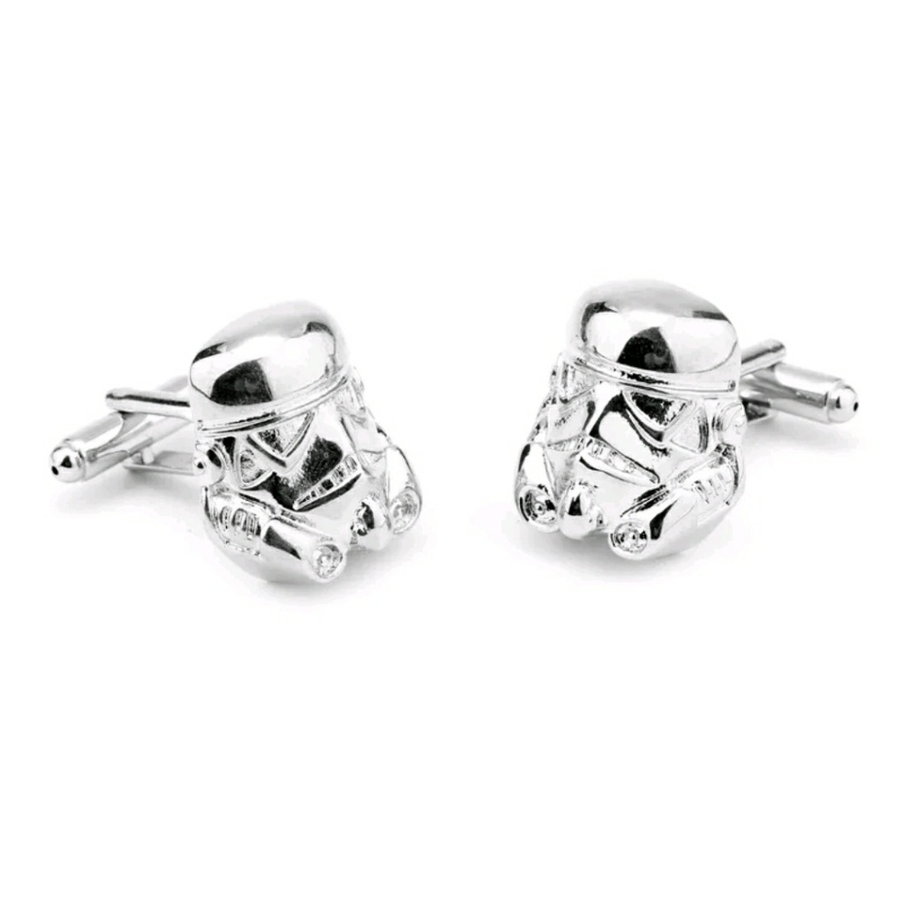 Sale💕All silver Stormtrooper helmet cufflinks